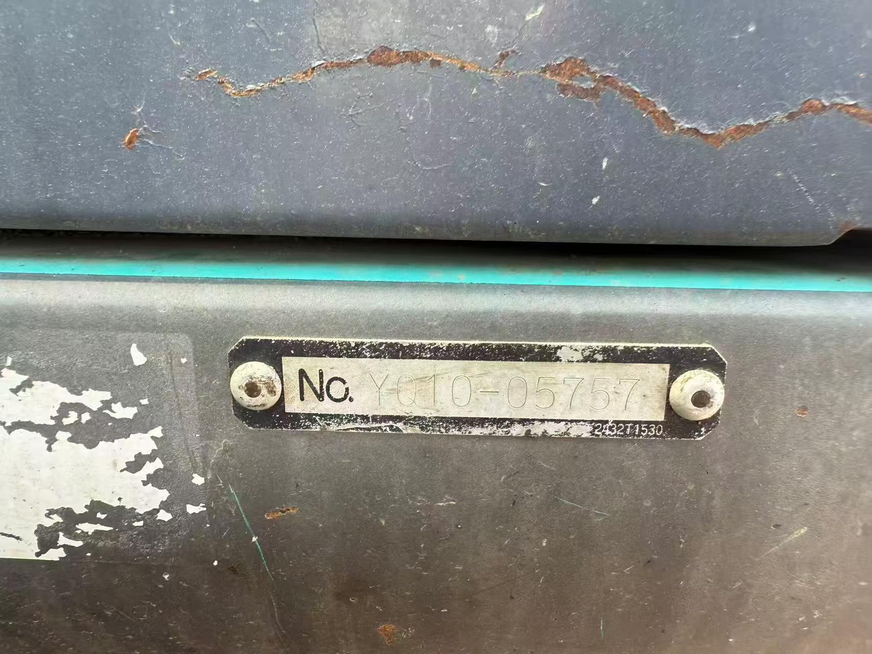 Buy Kobelco SK200-10 Used Excavator / 8 Buy Kobelco SK200-10 Used Excavator / 8