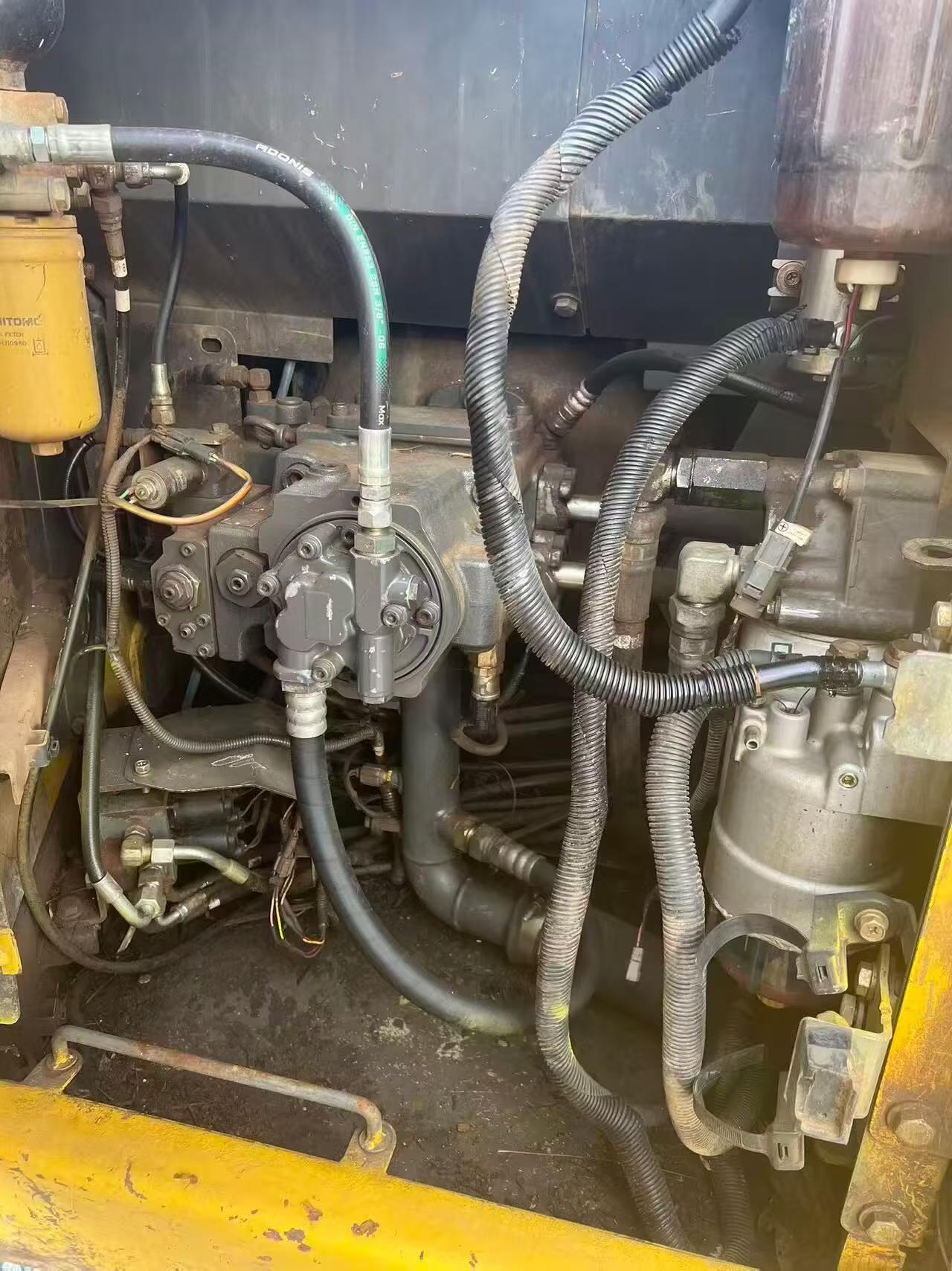 Buy Sumitomo SH120 Used Excavator / 2 Buy Sumitomo SH120 Used Excavator / 2