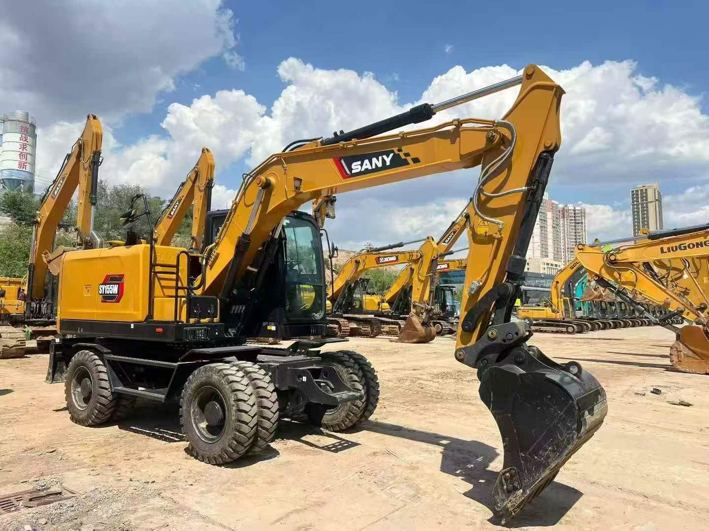 Buy Sany SY155C Used Excavator / 3