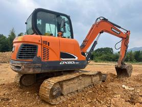 Buy Doosan DH60 Used Excavator / 2 Buy Doosan DH60 Used Excavator / 2