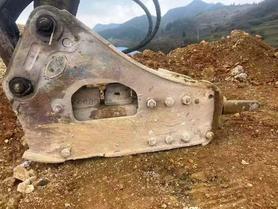 Buy XCMG XE550DK Used Excavator / 4 Buy XCMG XE550DK Used Excavator / 4