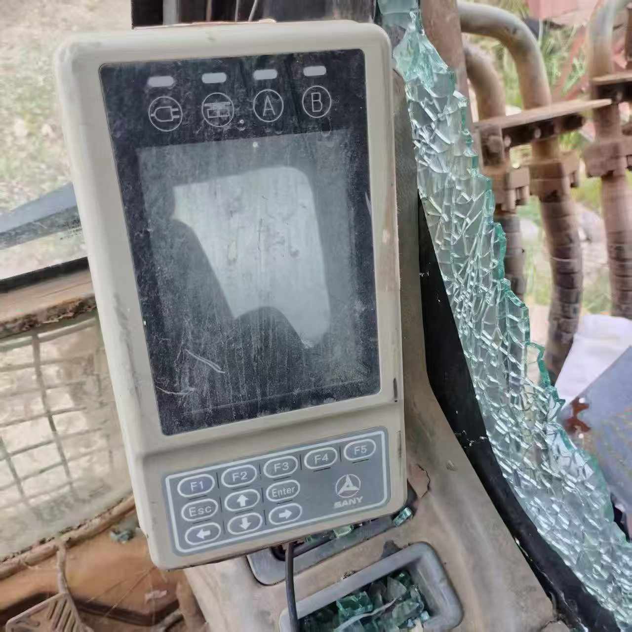 Buy Sany SY365C-8 Used Excavator / 4 Buy Sany SY365C-8 Used Excavator / 4
