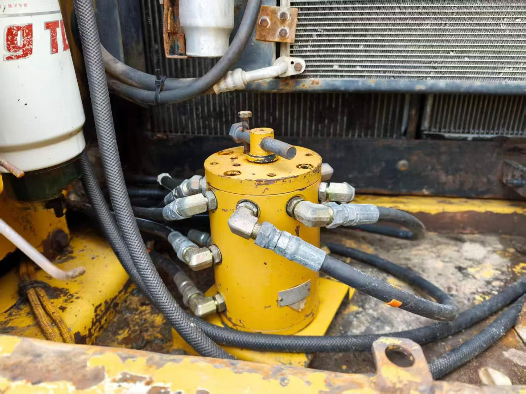 Buy Caterpillar 320D Used Excavator / 9 Buy Caterpillar 320D Used Excavator / 9
