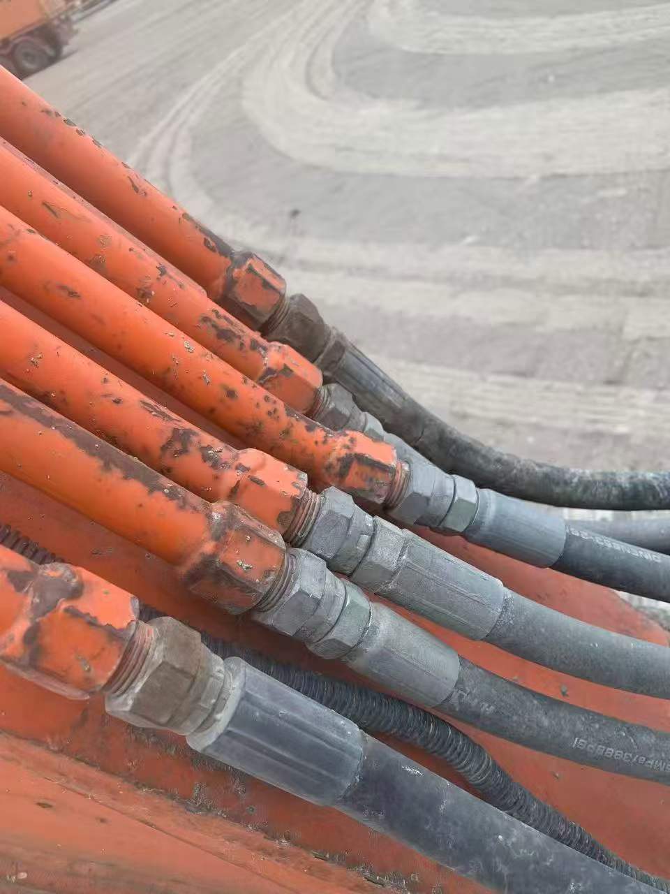 Buy Doosan DH60 Used Excavator / 3 Buy Doosan DH60 Used Excavator / 3