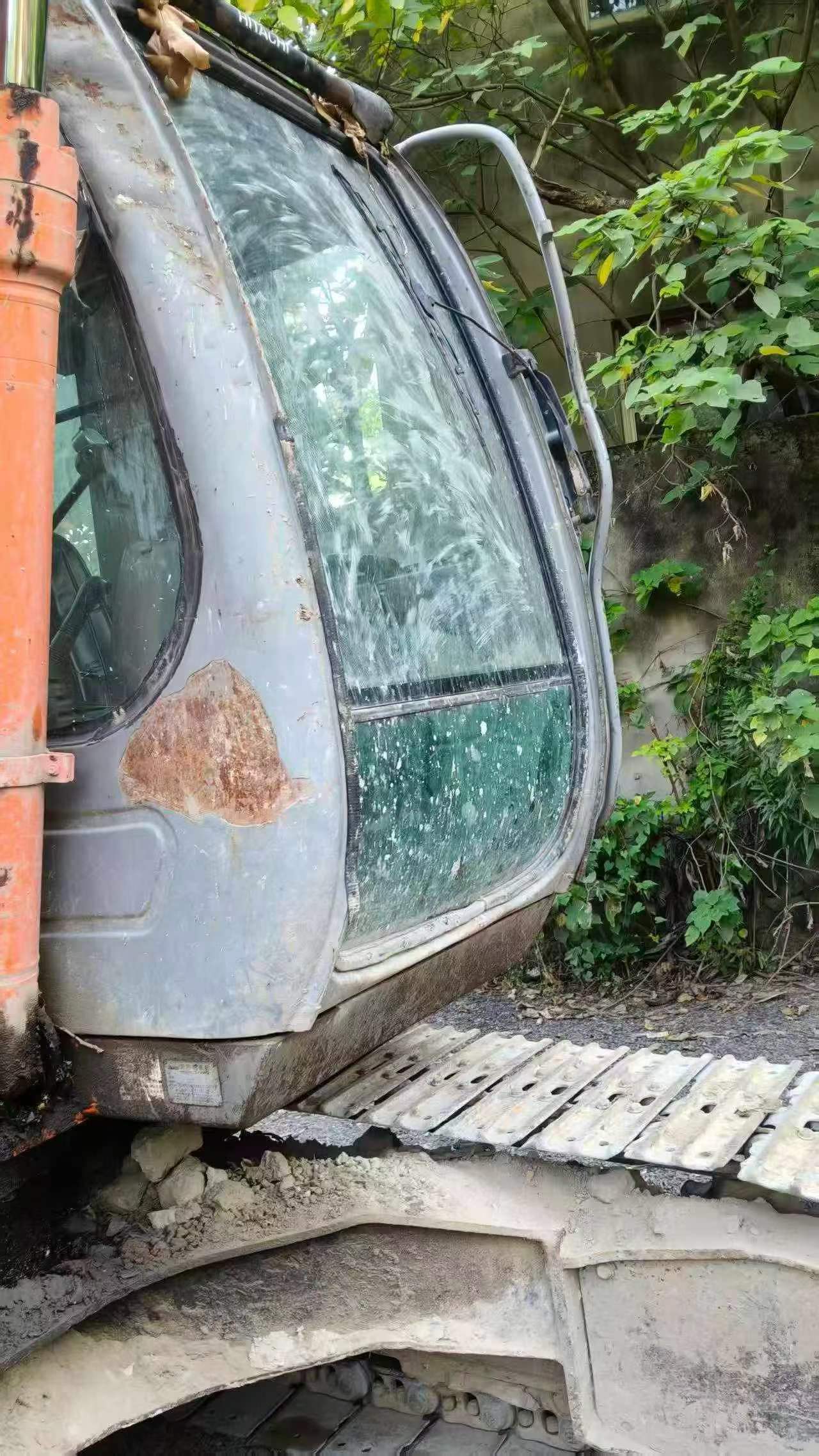 Buy Hitachi EX120 Used Excavator / 5 Buy Hitachi EX120 Used Excavator / 5