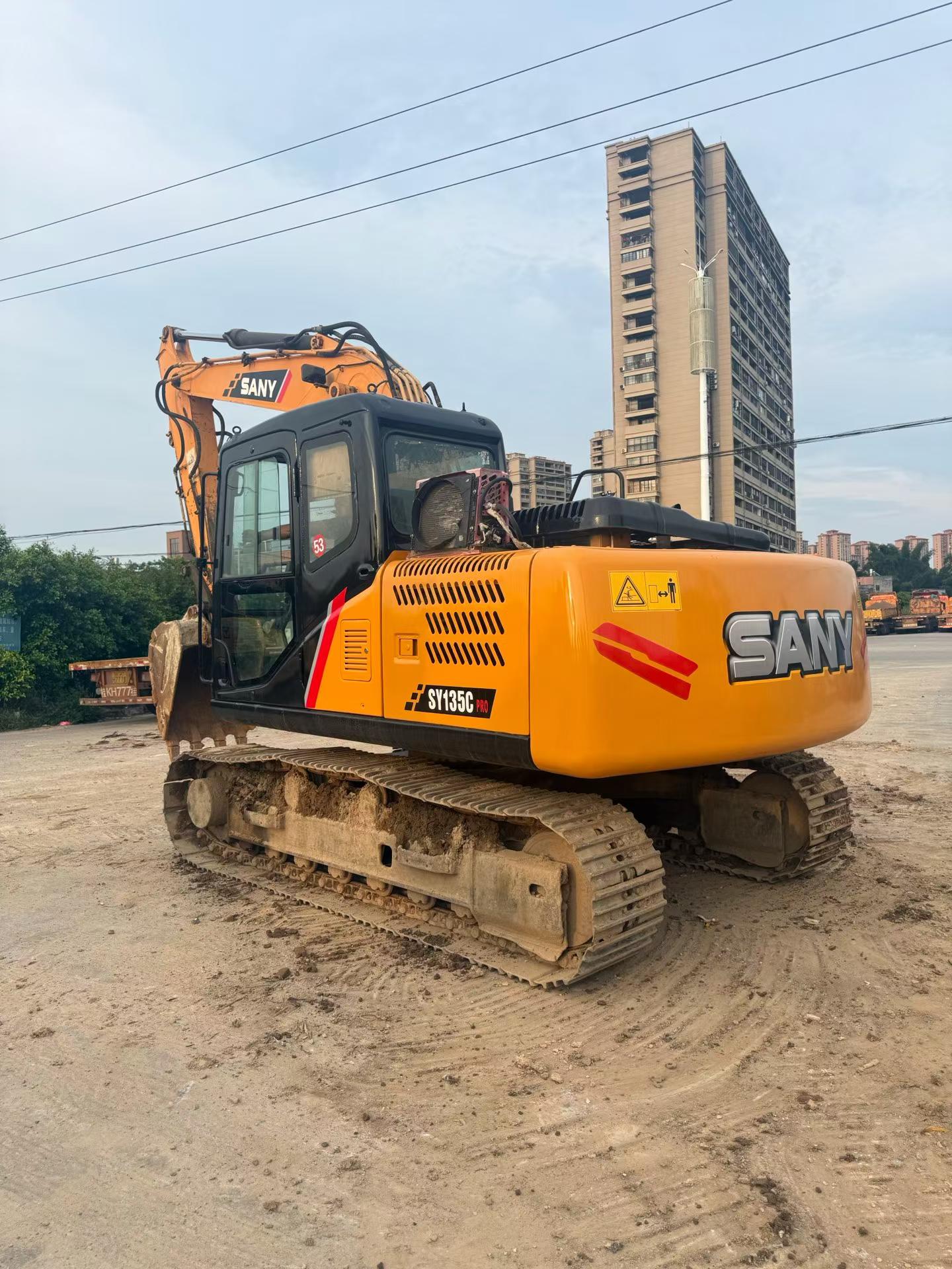 Buy Sany SY135 Used Excavator / 9 Buy Sany SY135 Used Excavator / 9