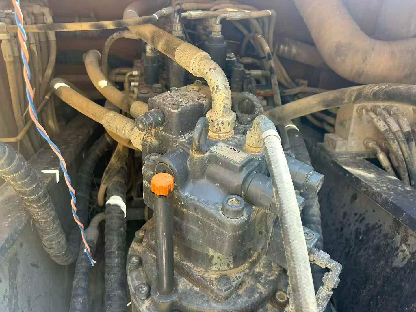 Compre Excavadora XCMG XE200 Usada / 7