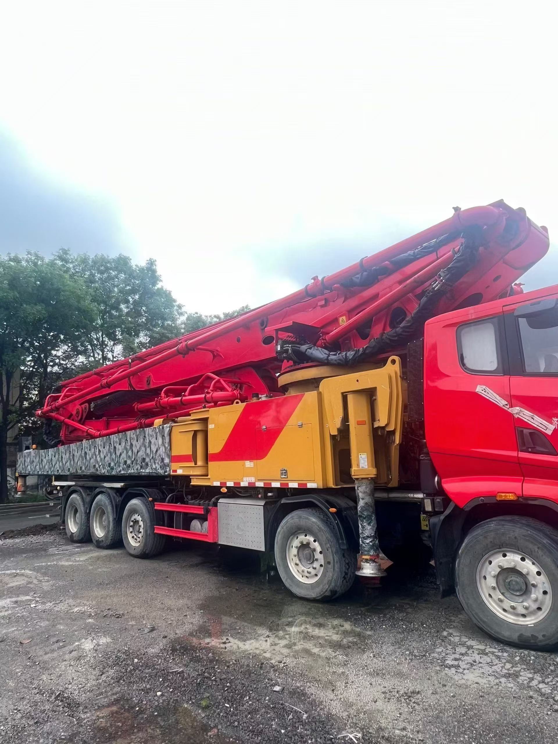 Buy Sany Used Excavator / 1