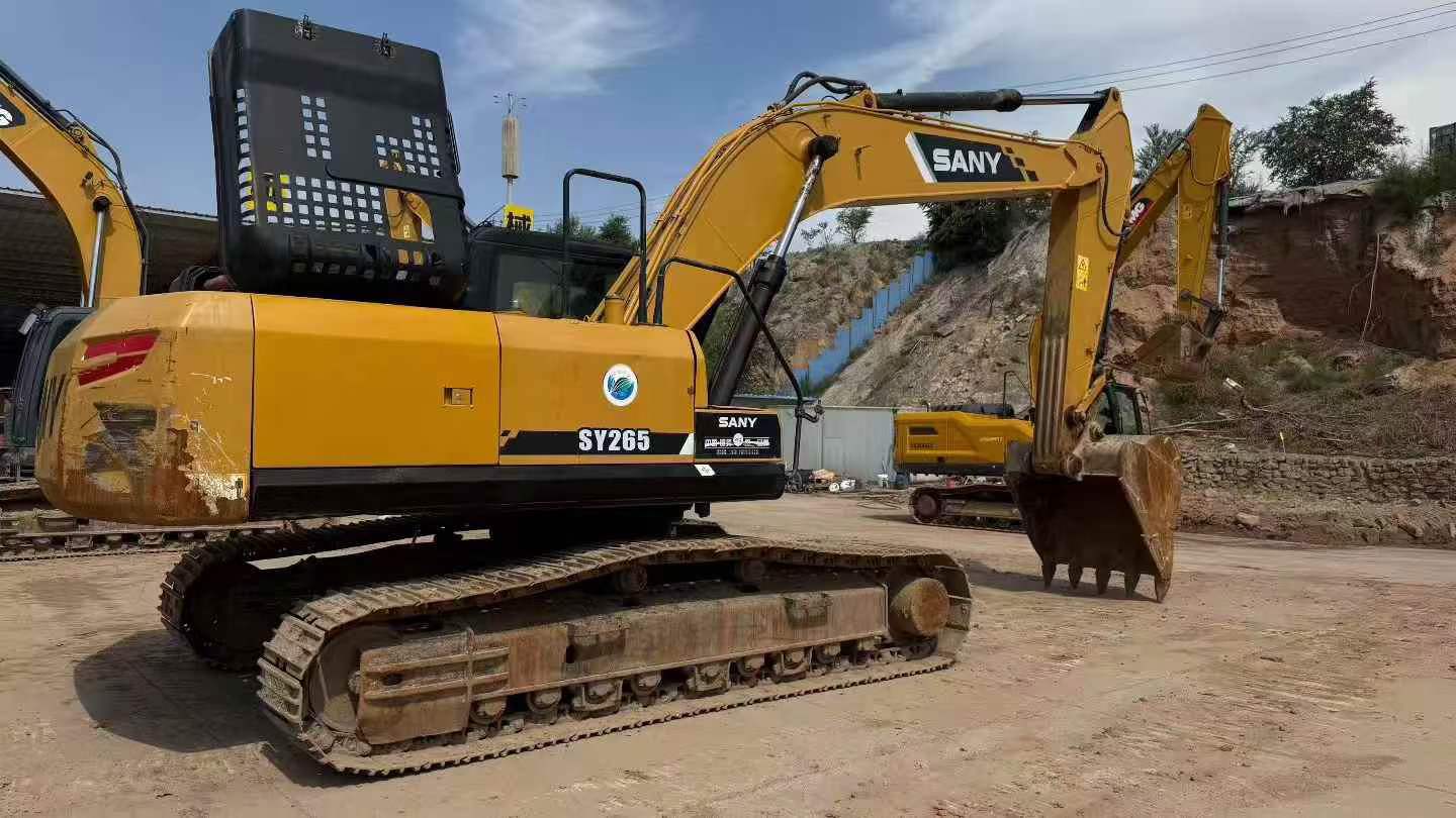 Buy Sany SY245H Used Excavator / 4 Buy Sany SY245H Used Excavator / 4