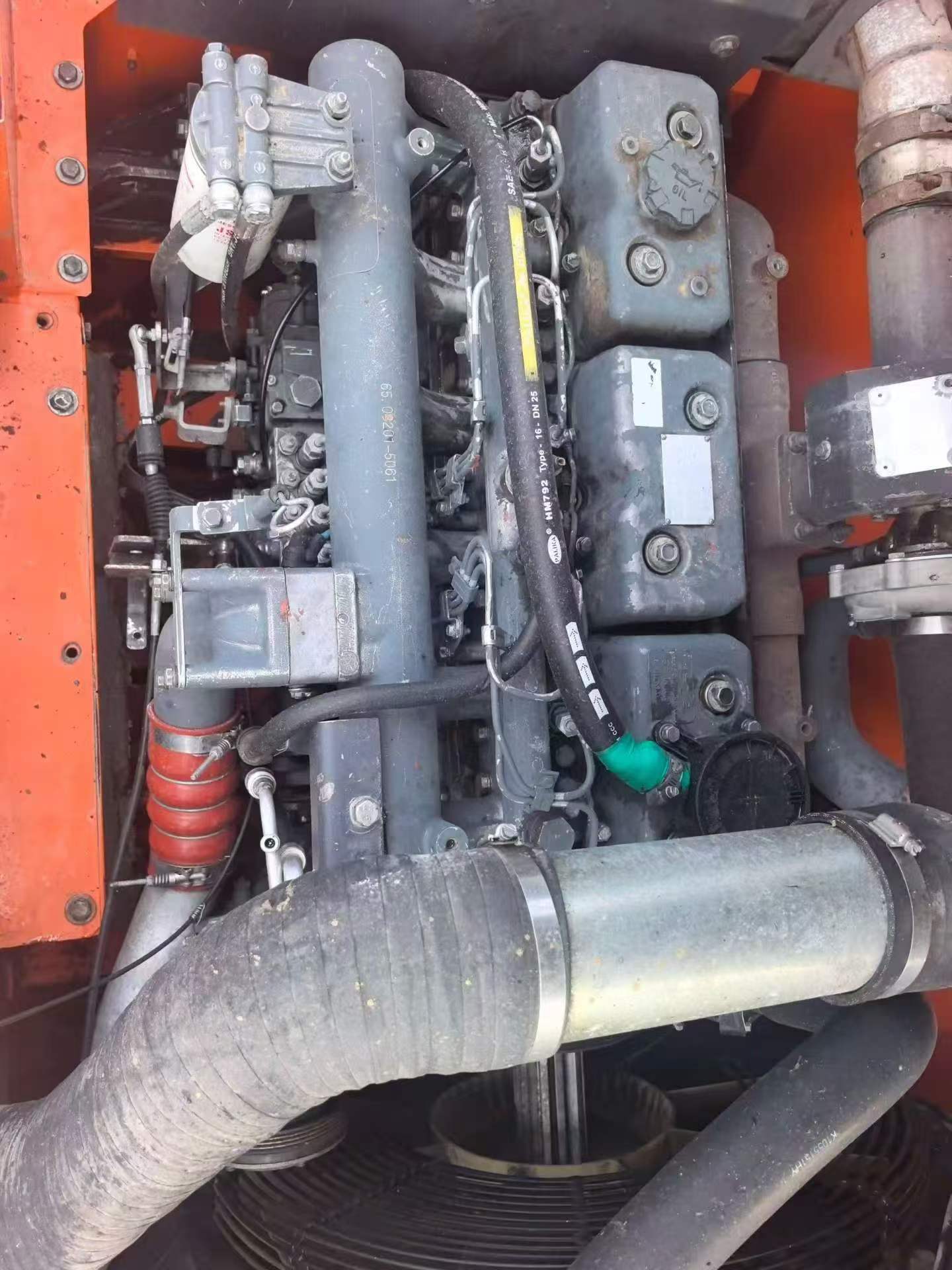 Compre Escavadeira Doosan DX260LC Usada / 3