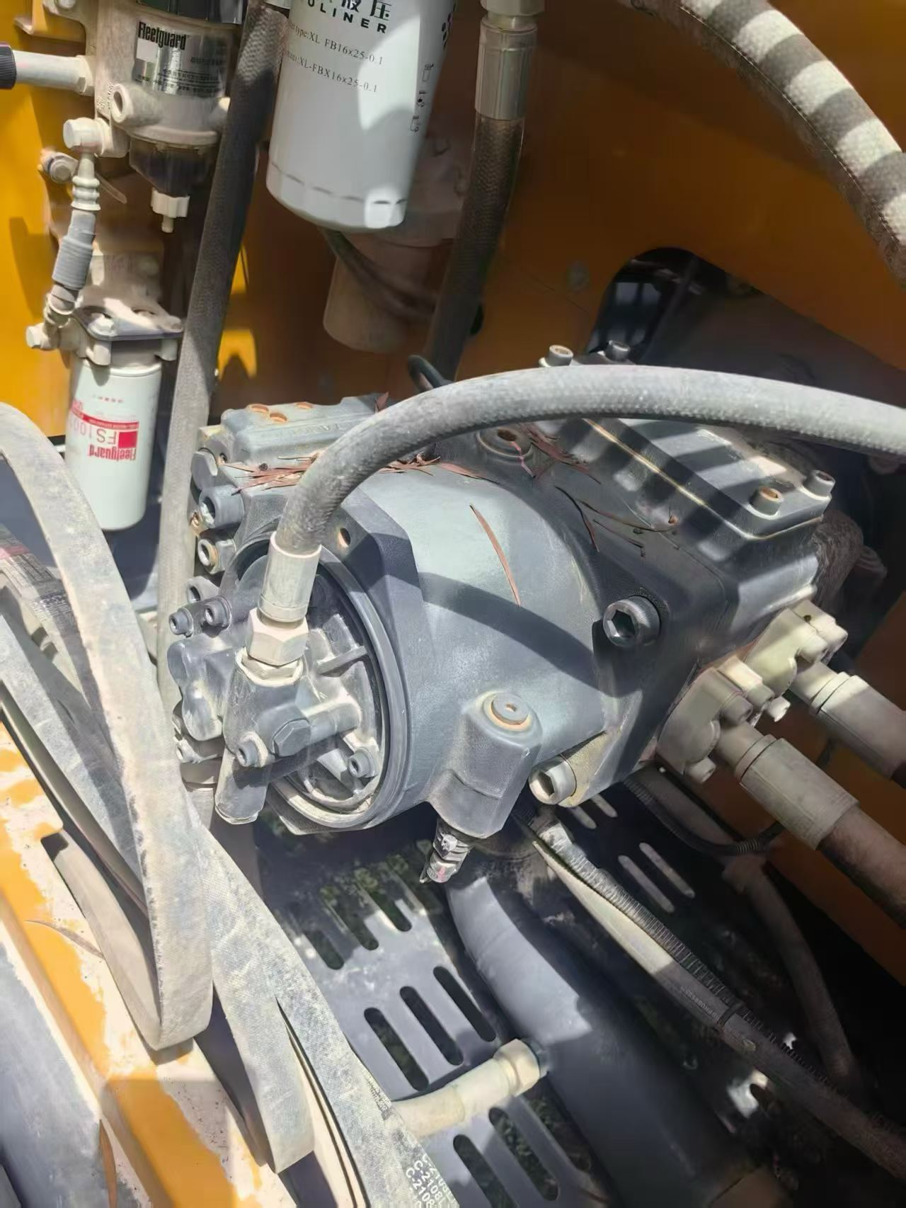 Buy XCMG XE380K Used Excavator / 8 Buy XCMG XE380K Used Excavator / 8