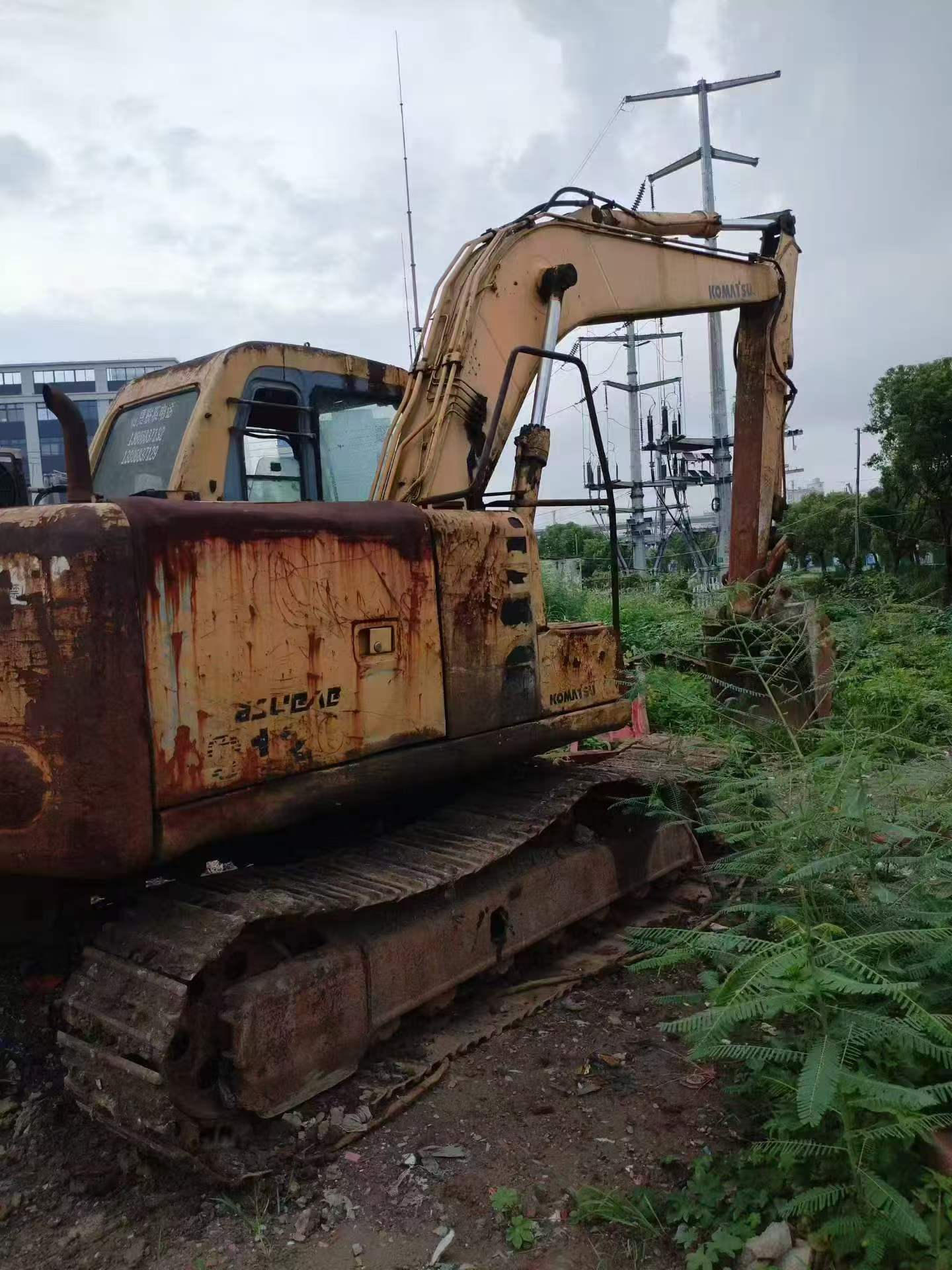 Buy Komatsu PC120 Used Excavator / 1