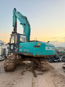 Buy Kobelco SK210-6E Used Excavator / 3 Buy Kobelco SK210-6E Used Excavator / 3