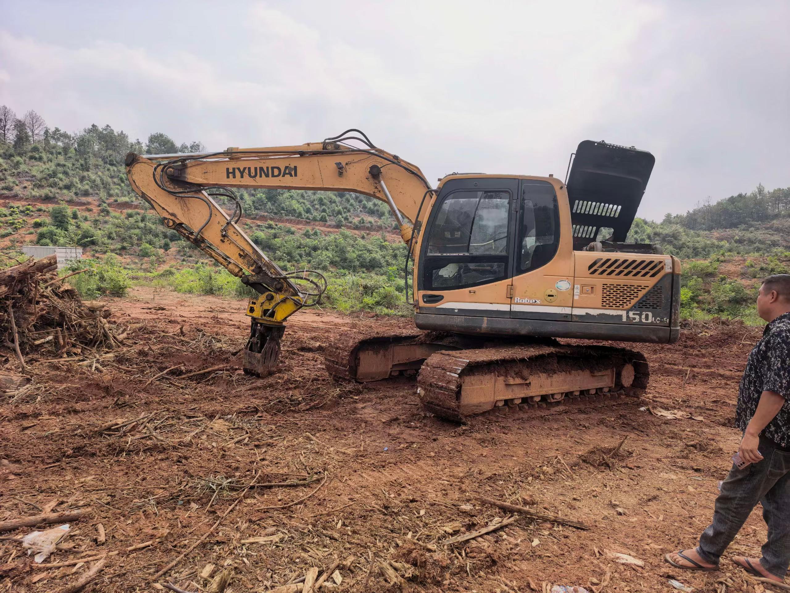 Buy Hyundai R150-7 Used Excavator / 9 Buy Hyundai R150-7 Used Excavator / 9