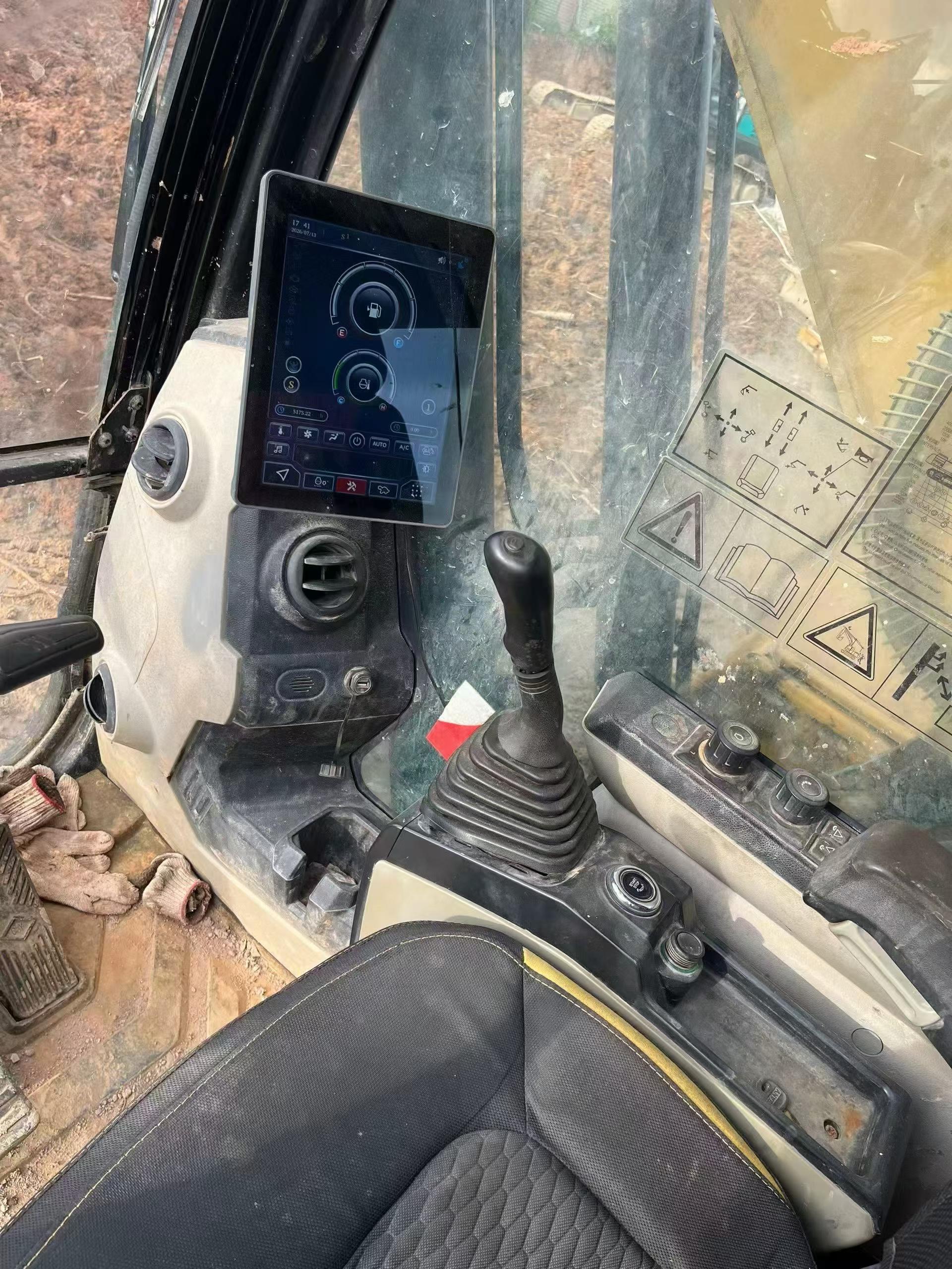 Buy Sany SY205C Used Excavator / 9