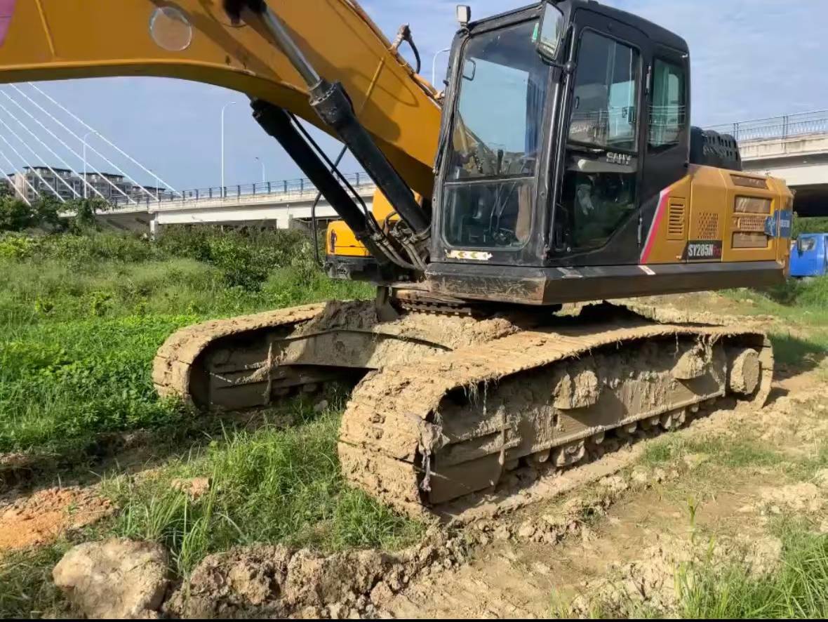 Buy Sany SY245H Used Excavator / 5