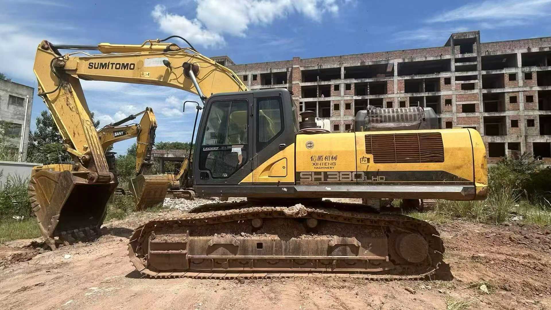 Buy Sumitomo SH380LHD-6 Used Excavator / 1