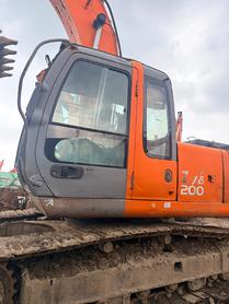 Buy Hitachi ZX200-6 Used Excavator / 2 Buy Hitachi ZX200-6 Used Excavator / 2