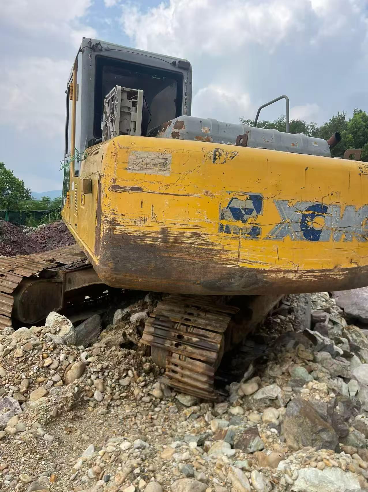 Buy XCMG XE150 Used Excavator / 1