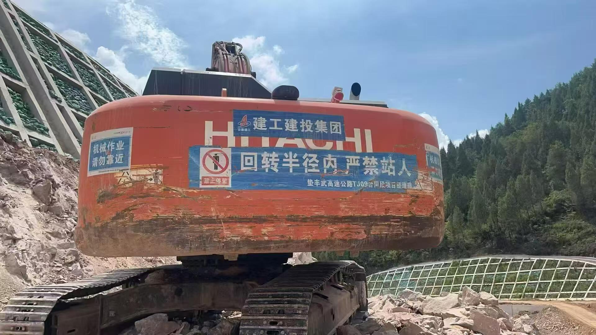 Buy Hitachi EX360-5 Used Excavator / 4 Buy Hitachi EX360-5 Used Excavator / 4