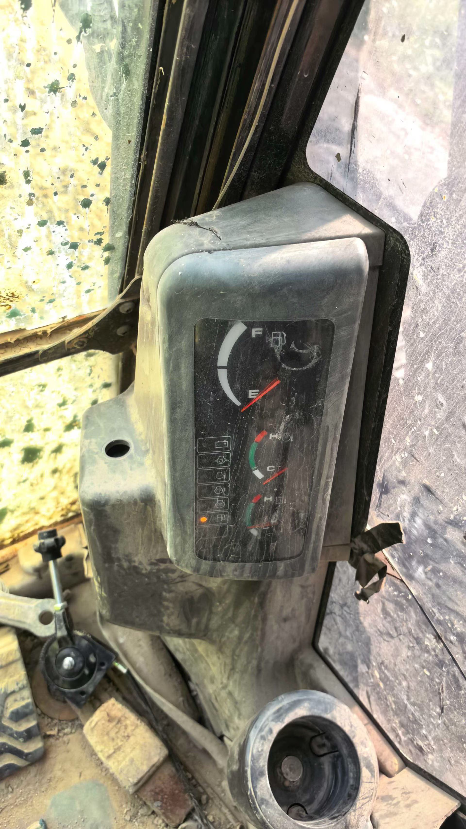 Buy Caterpillar 307B Used Excavator / 5 Buy Caterpillar 307B Used Excavator / 5