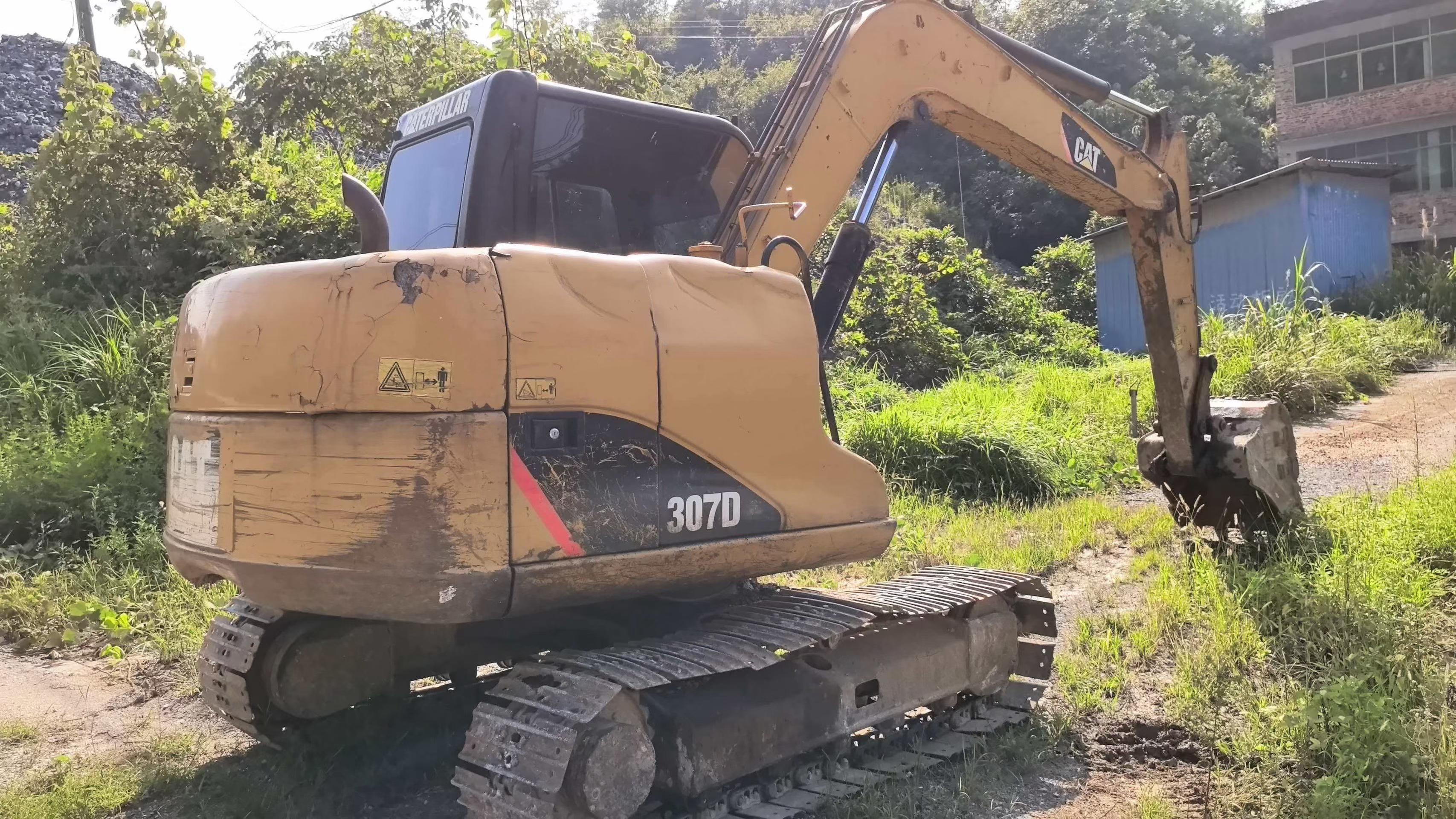 Buy Caterpillar 307B Used Excavator / 1