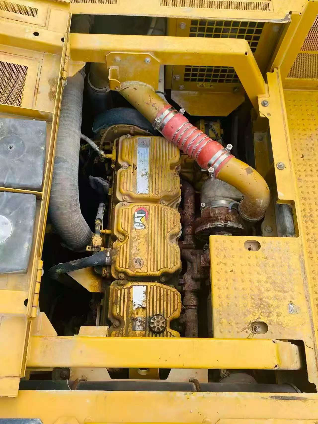 Buy Caterpillar 374D Used Excavator / 4 Buy Caterpillar 374D Used Excavator / 4