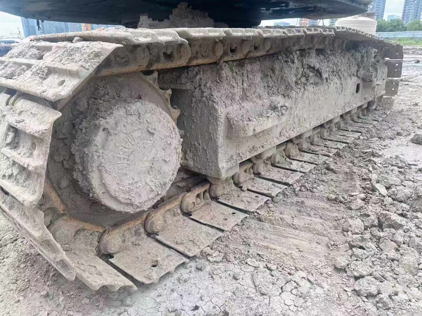Buy Kobelco SK135 Used Excavator / 8