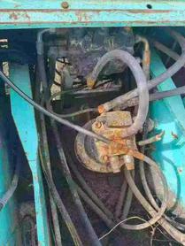 Buy Kobelco SK200-6E Used Excavator / 6 Buy Kobelco SK200-6E Used Excavator / 6