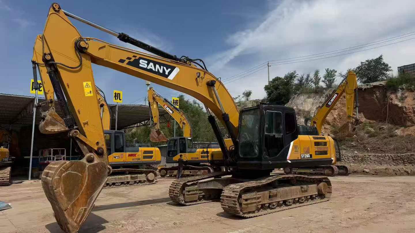Buy Sany SY245H Used Excavator / 2 Buy Sany SY245H Used Excavator / 2