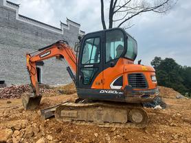Buy Doosan DH60 Used Excavator / 3 Buy Doosan DH60 Used Excavator / 3