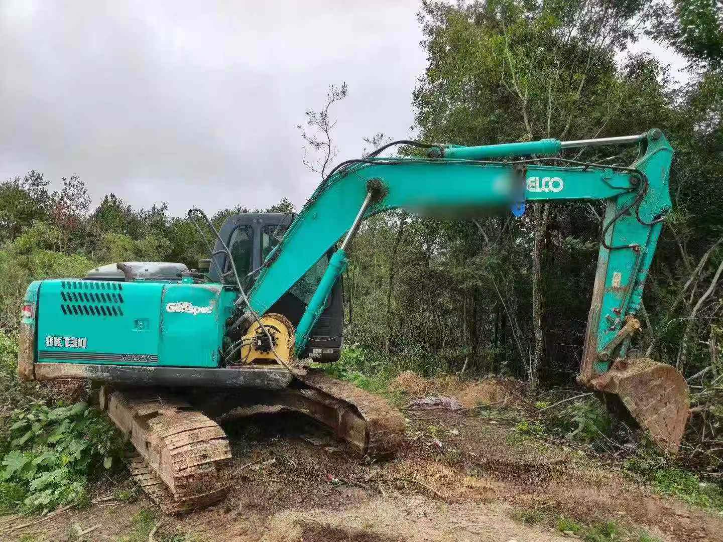 Buy Kobelco SK130 Used Excavator / 1