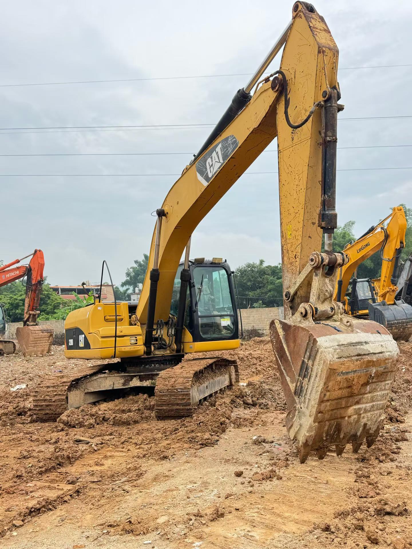 Buy Caterpillar 320D Used Excavator / 2 Buy Caterpillar 320D Used Excavator / 2