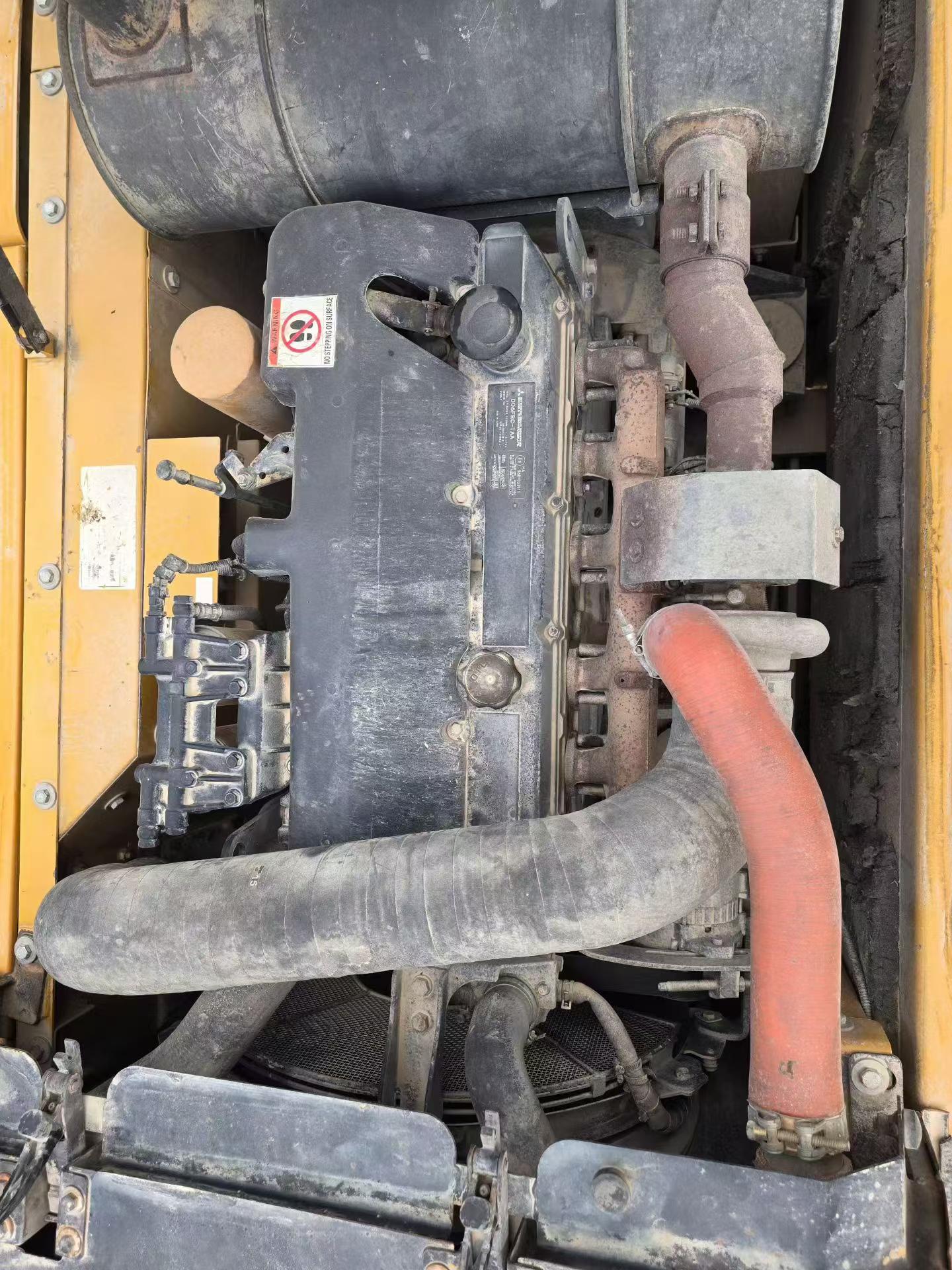Buy Sany SY245H Used Excavator / 4