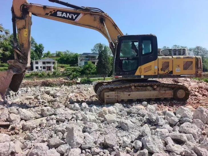 Buy Sany SY195C Used Excavator / 1