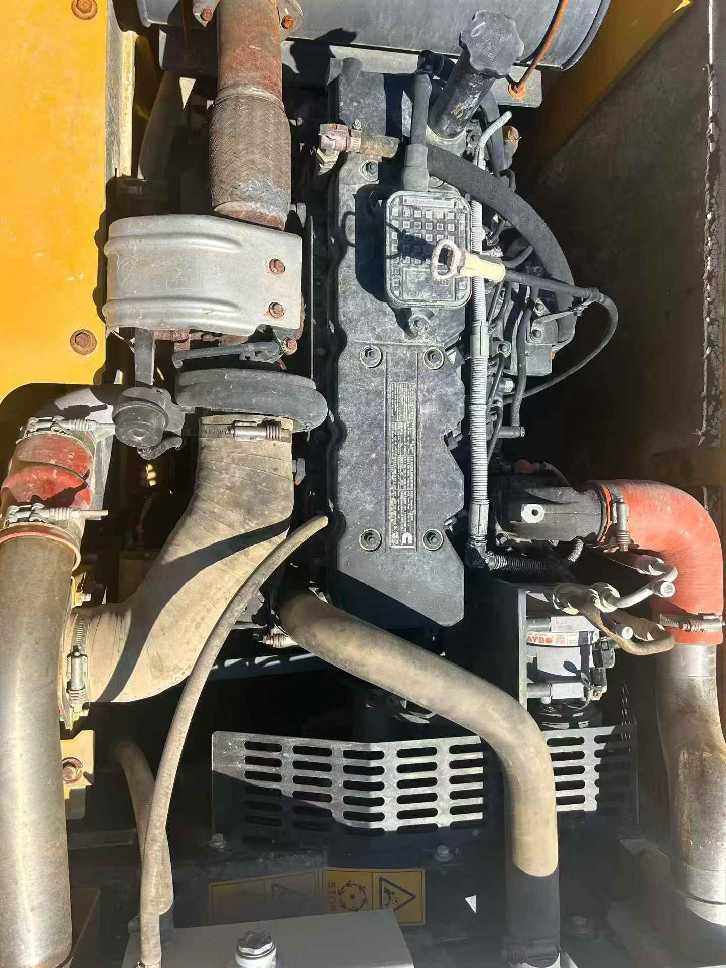Compre Excavadora XCMG XE200 Usada / 6