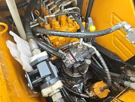 Buy Sany SY135 Used Excavator / 7 Buy Sany SY135 Used Excavator / 7
