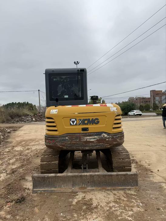 Buy XCMG XE60 Used Excavator / 1