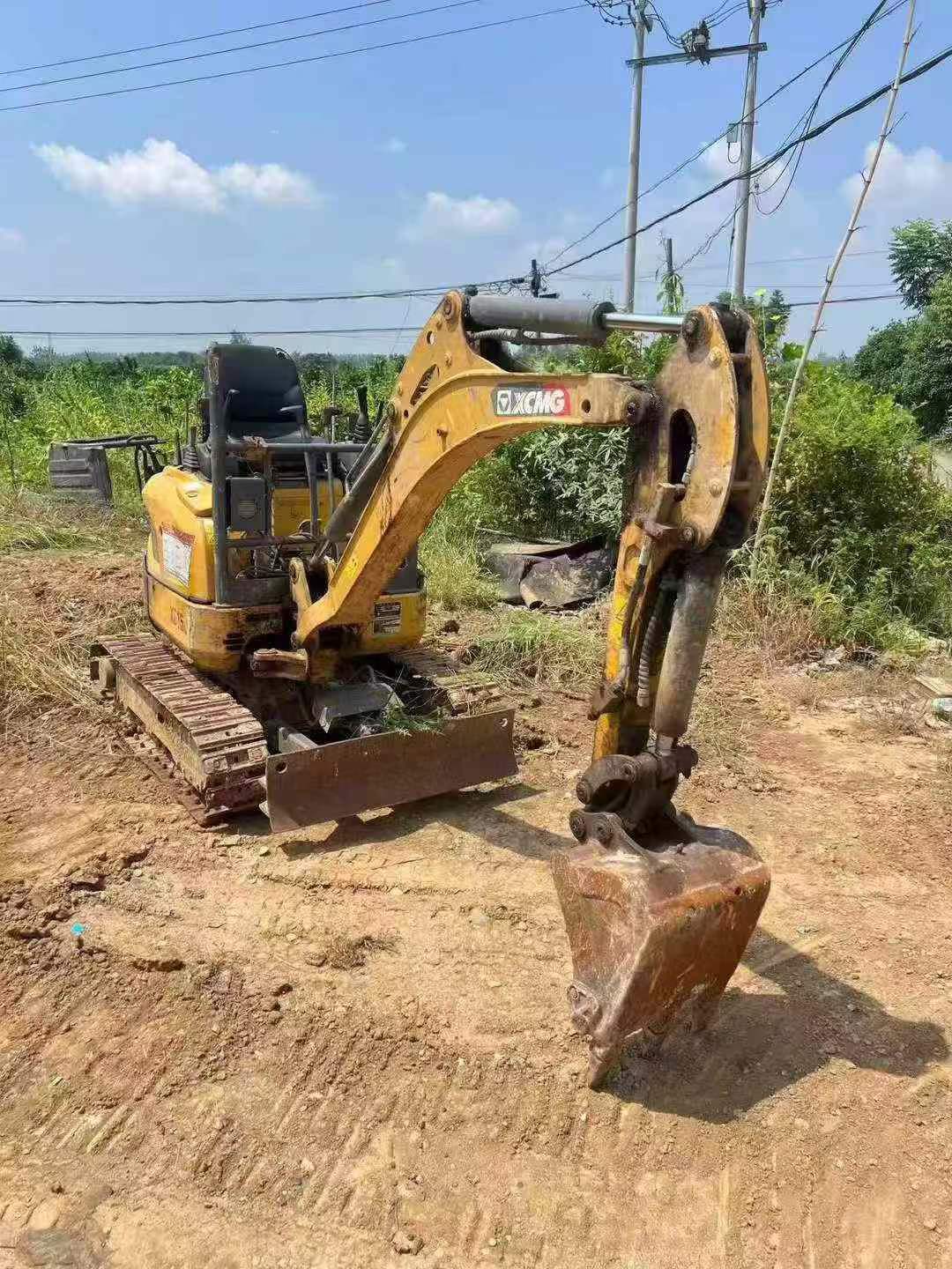 Buy XCMG XE15 Used Excavator / 4 Buy XCMG XE15 Used Excavator / 4