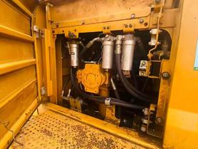 Buy Caterpillar 374D Used Excavator / 2 Buy Caterpillar 374D Used Excavator / 2
