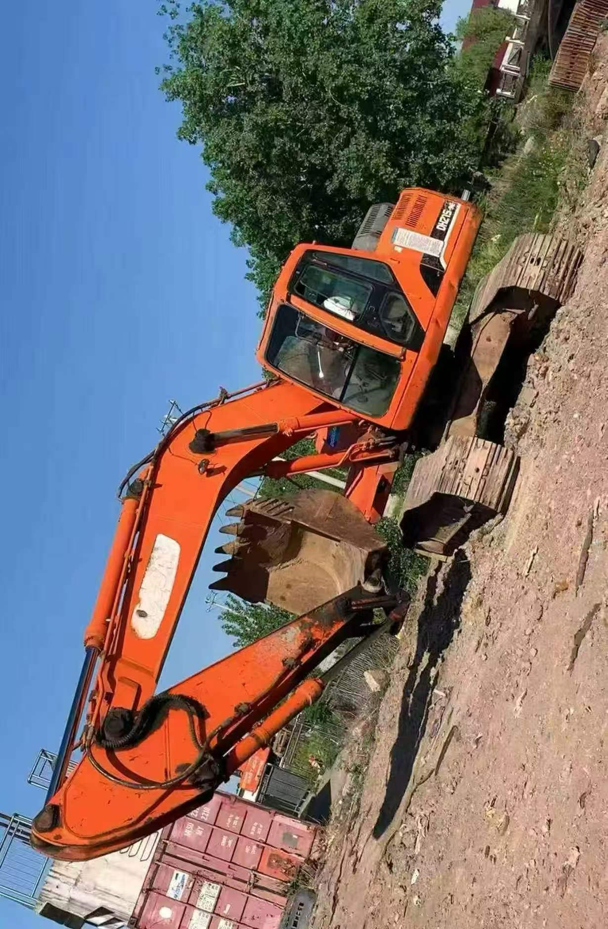 Buy Doosan DH215-9 Used Excavator / 1