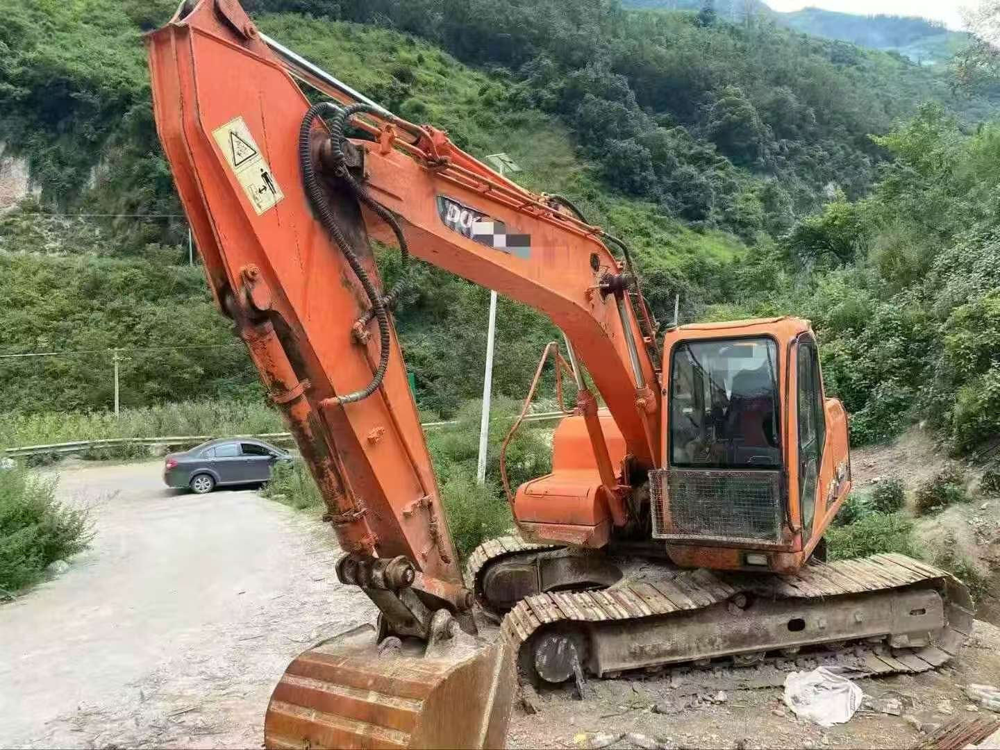 Buy Doosan DH150 Used Excavator / 2 Buy Doosan DH150 Used Excavator / 2