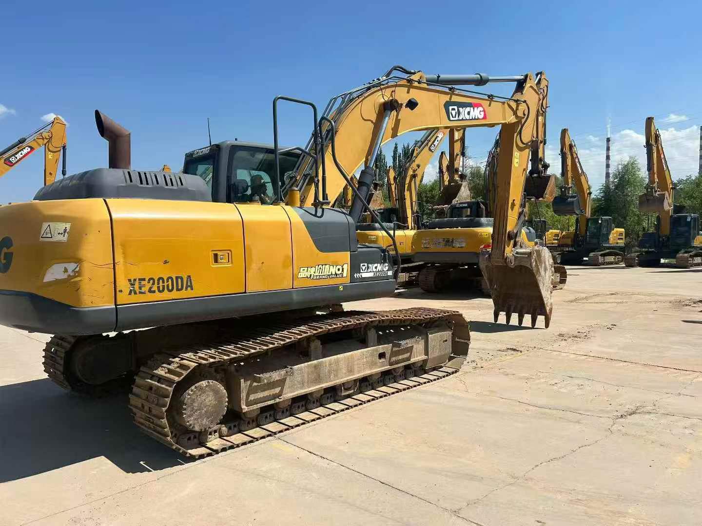 Compre Excavadora XCMG XE200 Usada / 3