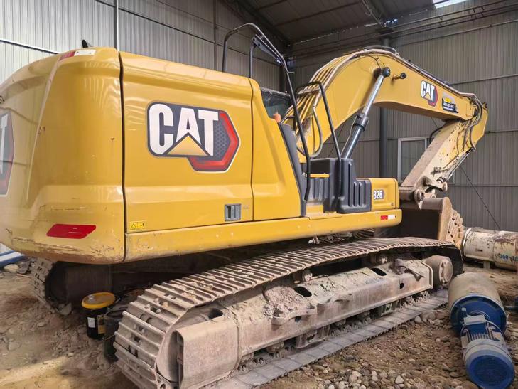 Buy Caterpillar 326DL Used Excavator / 1