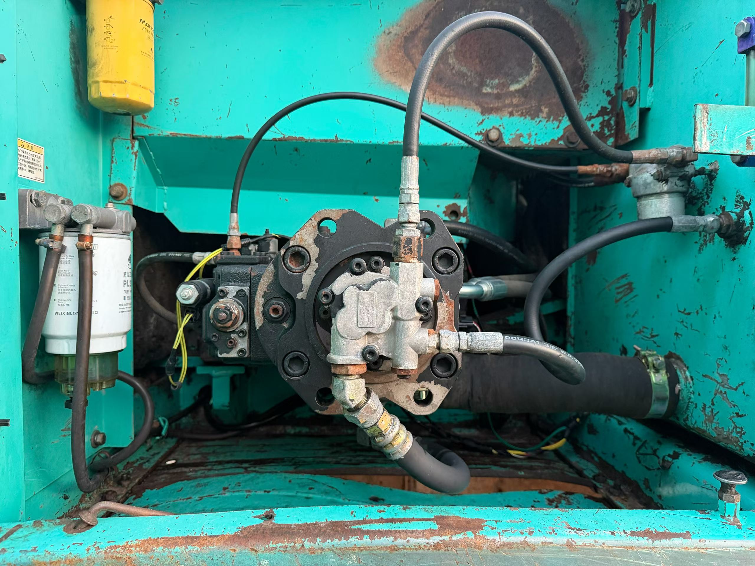 Buy Kobelco SK210-6E Used Excavator / 8 Buy Kobelco SK210-6E Used Excavator / 8