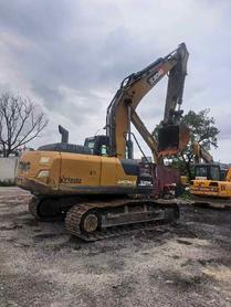Buy XCMG XE205DA Used Excavator / 2 Buy XCMG XE205DA Used Excavator / 2