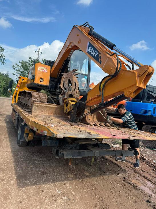 Buy Sany SY75 Used Excavator / 1
