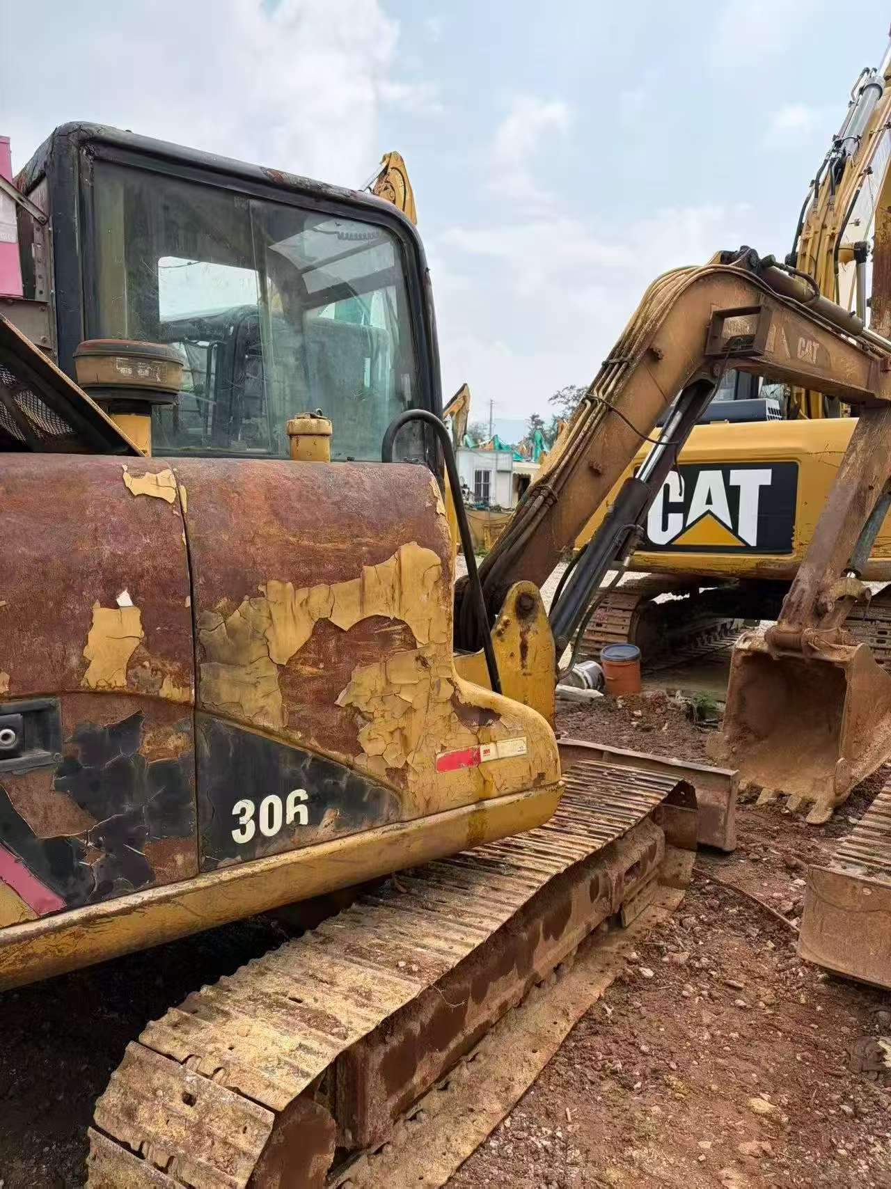Buy Caterpillar 306D Used Excavator / 1
