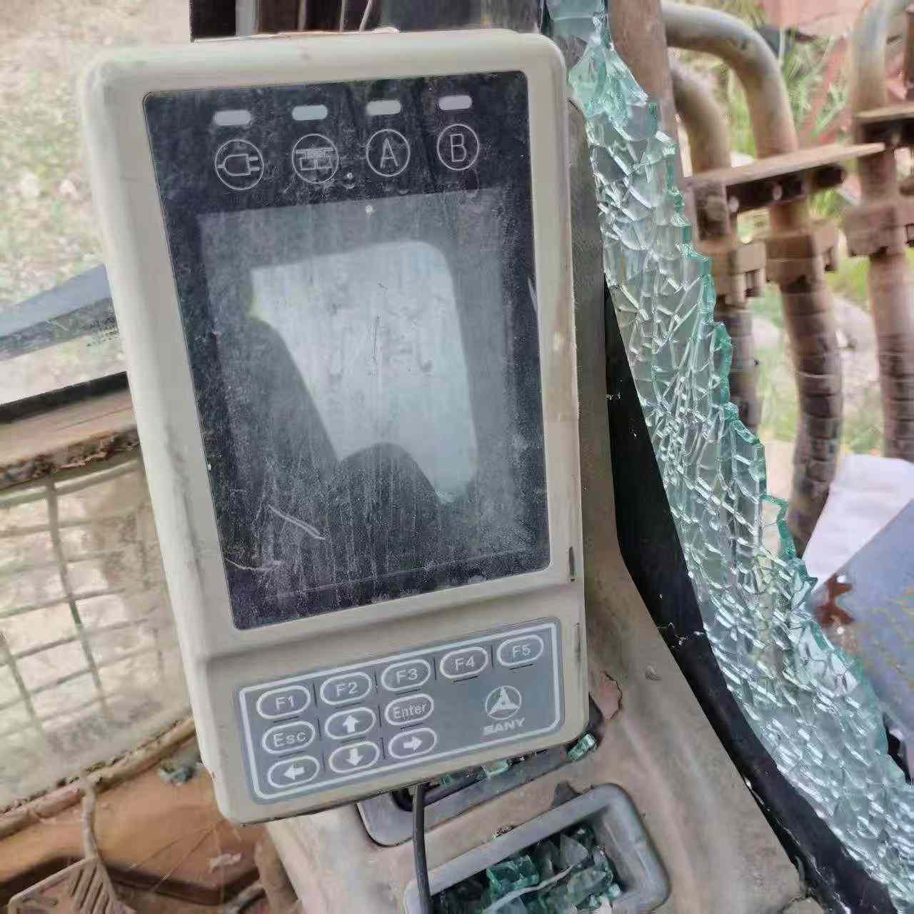 Buy Sany SY335C-8 Used Excavator / 4