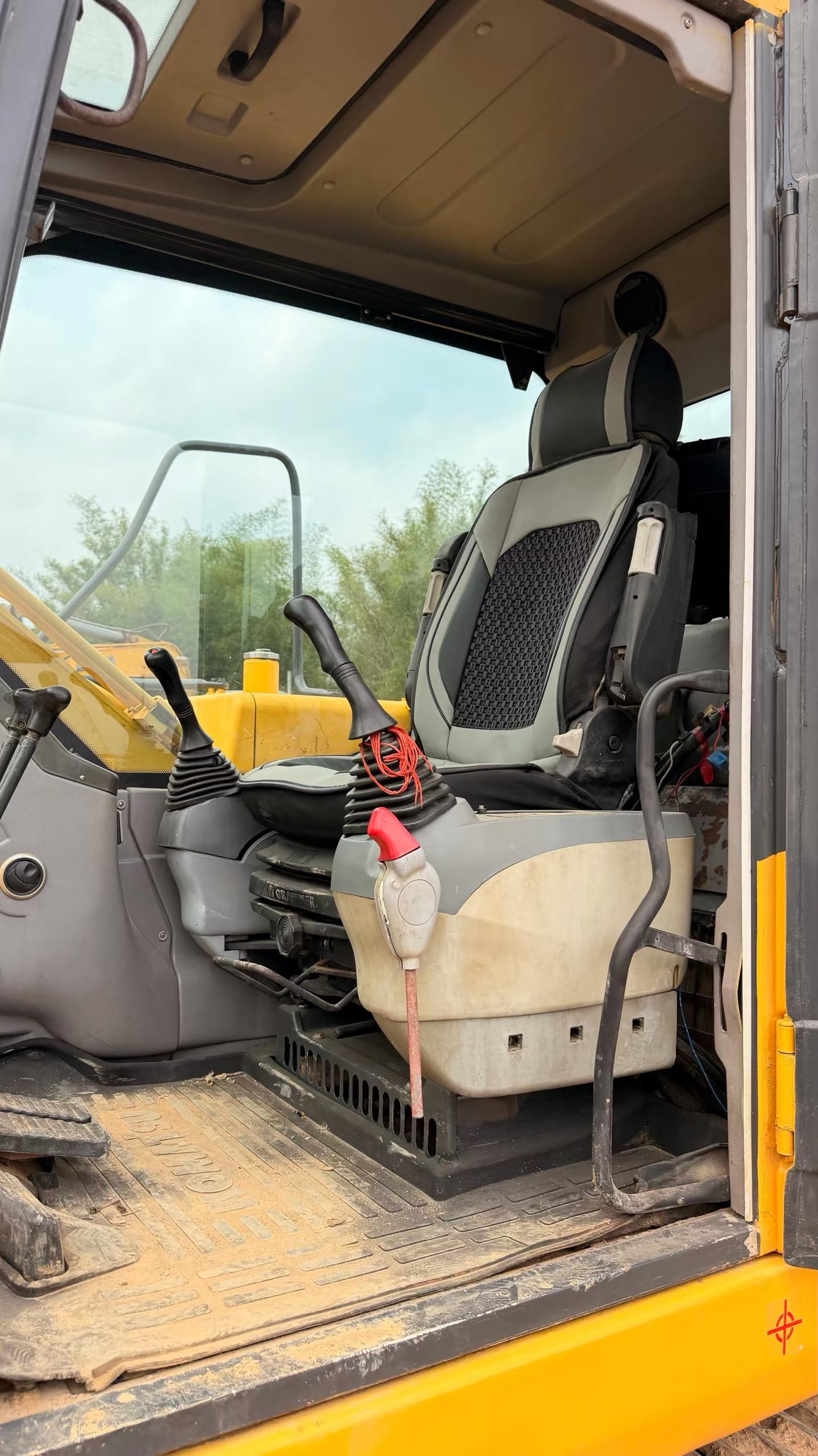 Buy Komatsu PC130 Used Excavator / 7 Buy Komatsu PC130 Used Excavator / 7